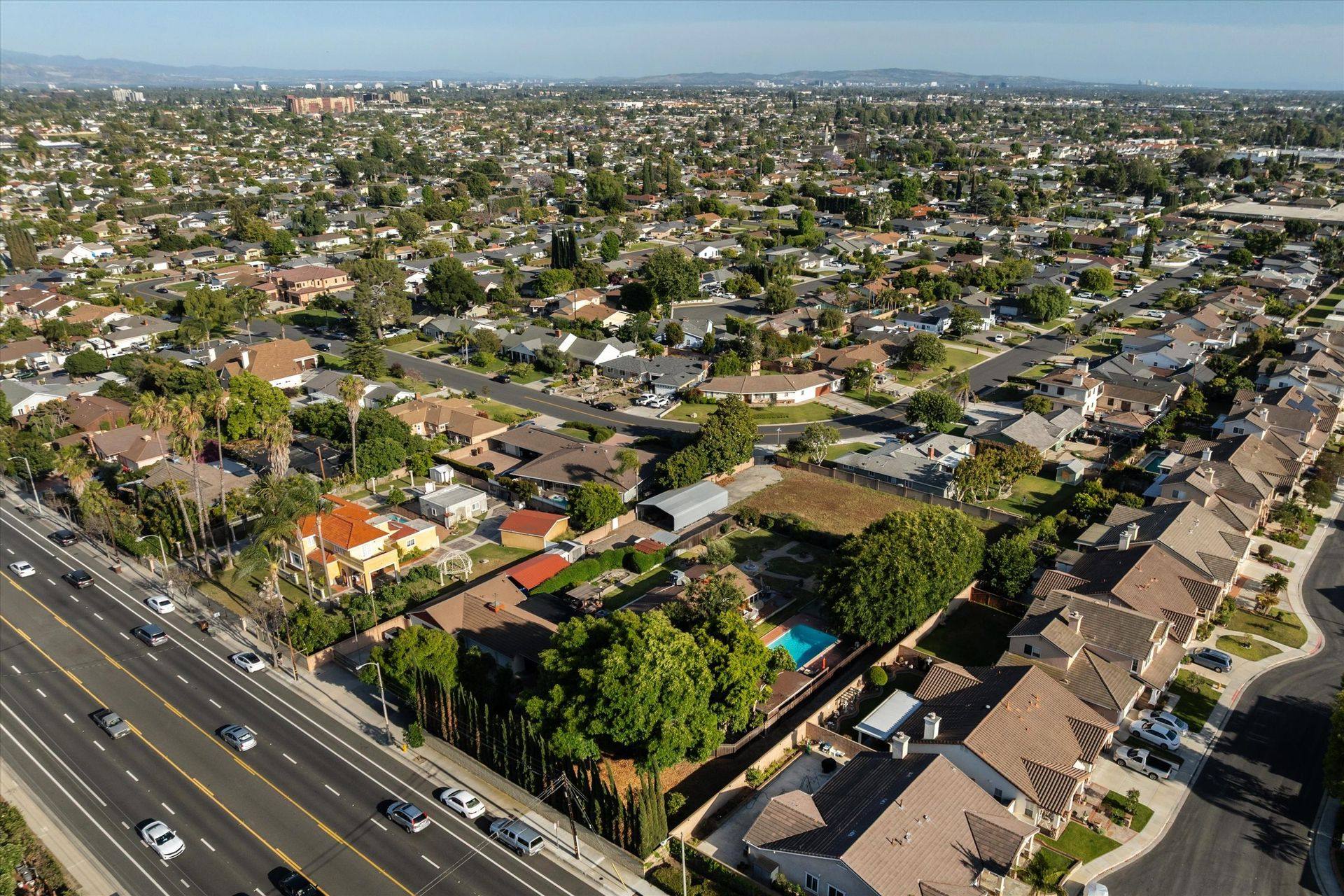 Aerial, Chapman Avenue frontage
