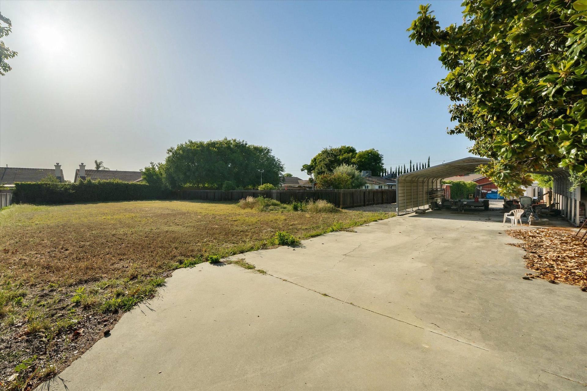 Site, cleared lot
