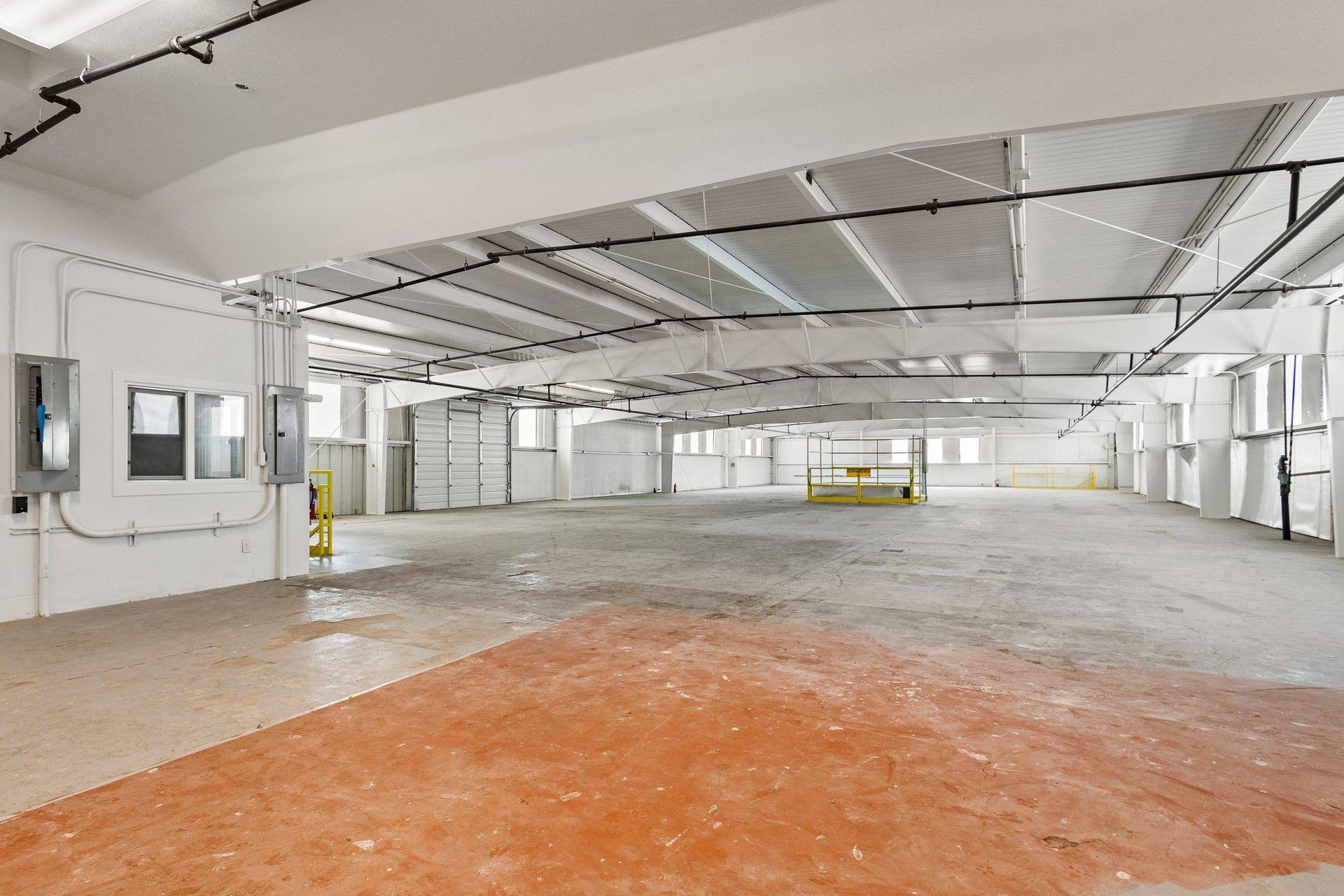 Second floor, bowstring trusses