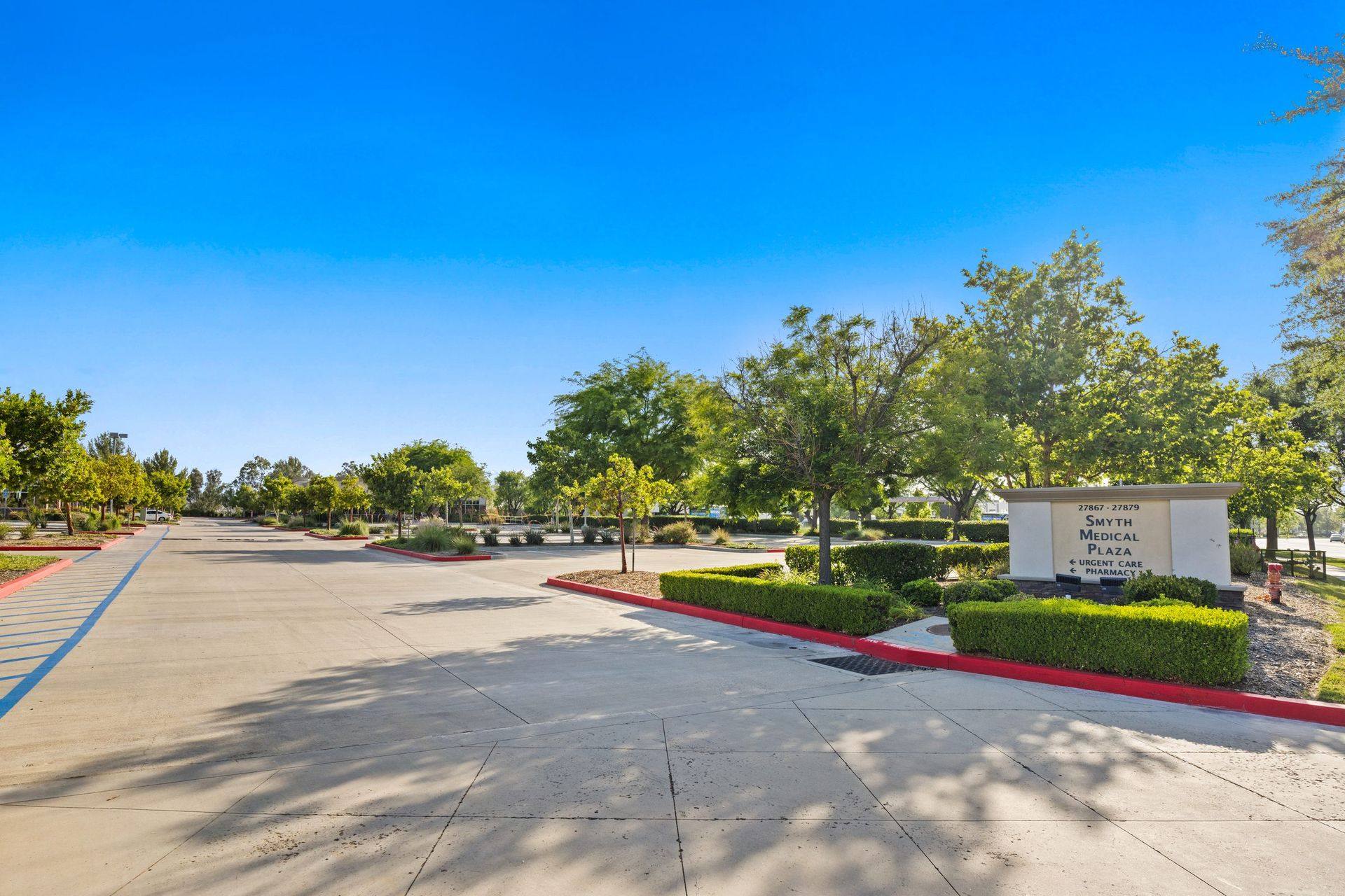 Plaza entry drive and monument