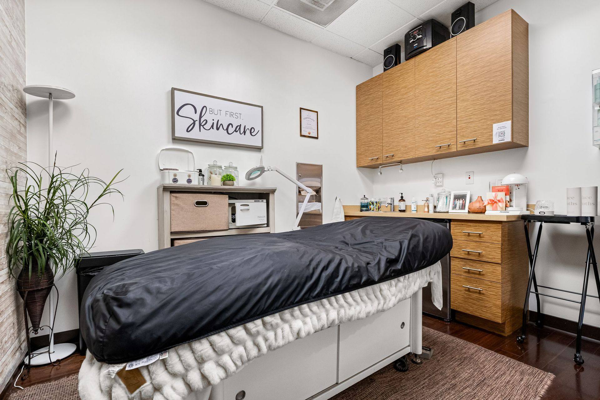 Spa treatment room