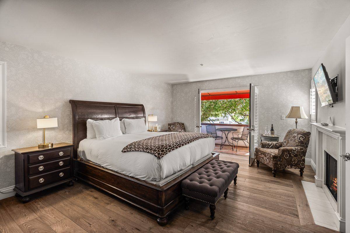 Guest room, fireplace and balcony