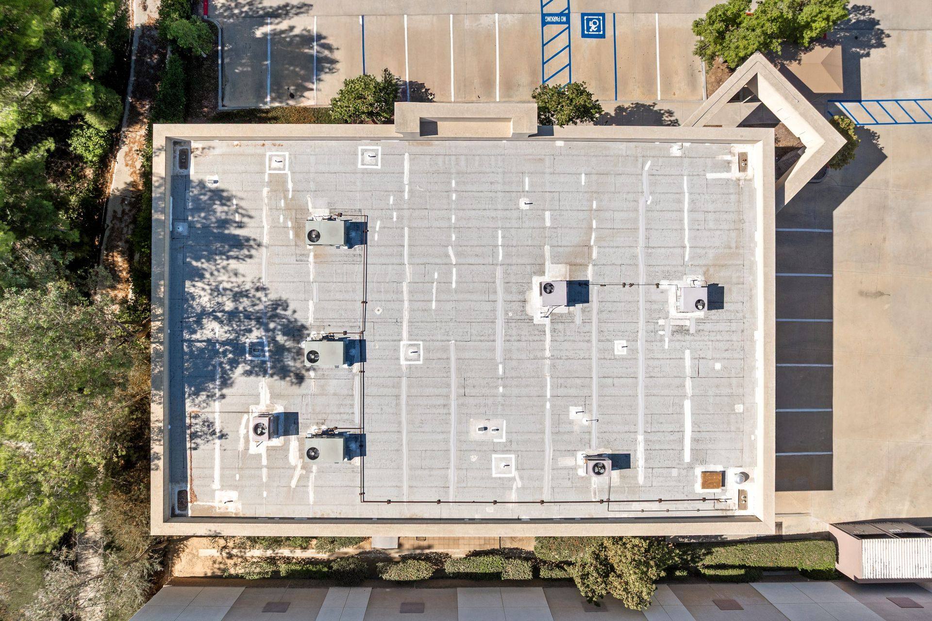 Aerial, roof and parking