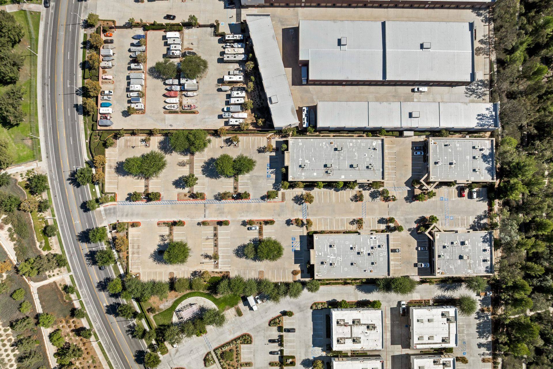 Aerial, plaza and street context
